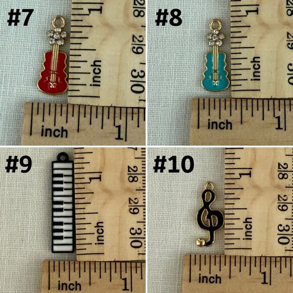 Music Themed Charms Set Of 7 Assorted Colors Treble Clef Piano Violin Mic Crafts - Picture 7 of 9